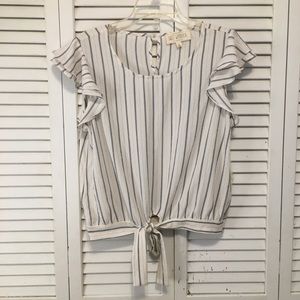 (5 for $25) NWT Sweet Wanderer Black And White Striped Blouse